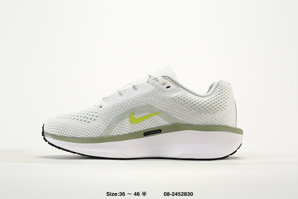 ナイキ靴側面デザイン